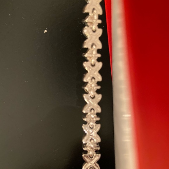 Silver Bracelet with Gift Box - Picture 3 of 8